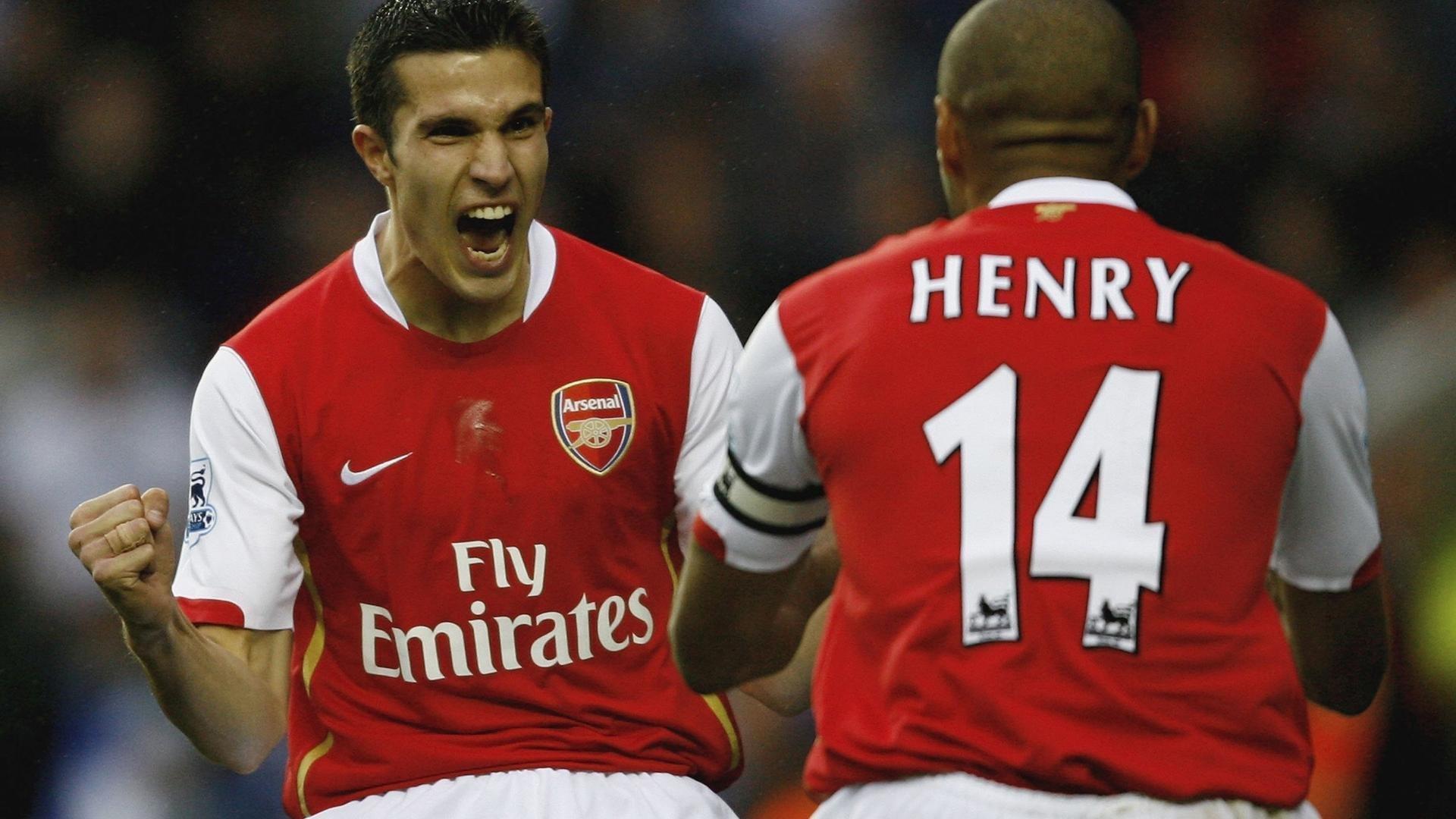 那不勒斯再遭打击！后防核心拉赫马尼与锋线新星霍伊伦双双伤退，争冠之路蒙上阴影